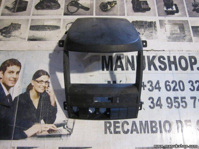 Consola central KIA Sorento I JC 2.5 CRDi 847603E100 84760 3E100 84760-3E100