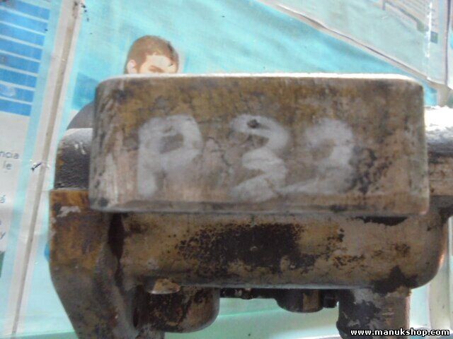 Soporte del filtro de aceite  Land Rover Range Rover 2.5 TD P38 LR006653