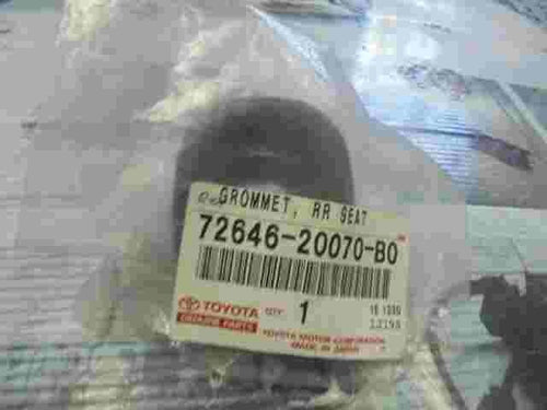 Grommet Rear Seat  Toyota Carina E 7264620070B0 72646-20070-B0
