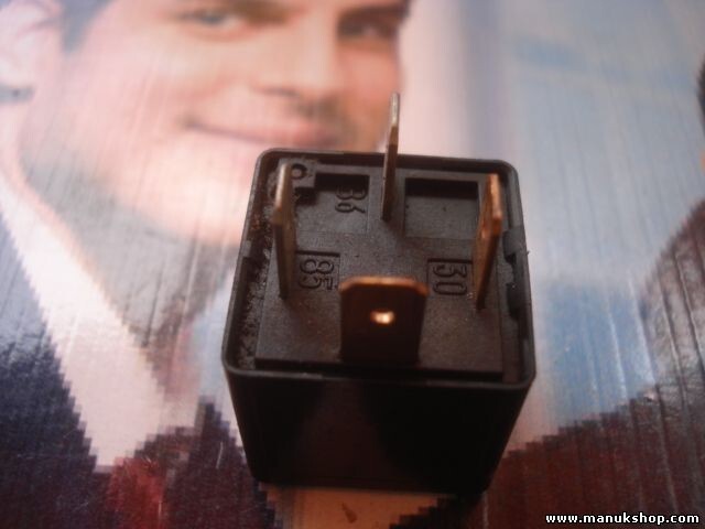 Relé Volvo 340 360 440 460 480 S40 V40 SIEMENS V23134-K52-X249 V23134K52X249