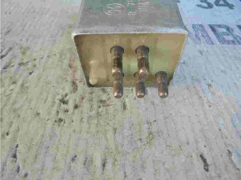 Rear window relé del desempañador  Mercedes 1078200010 107 820 00 10 max 25A 12V