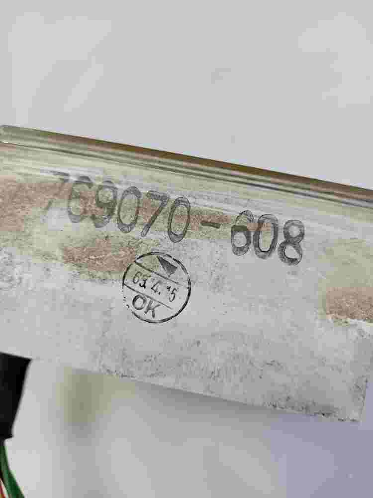 Pantalla del Cuadro instrumentos  Mitsubishi Pajero Montero 769070608 769070-608