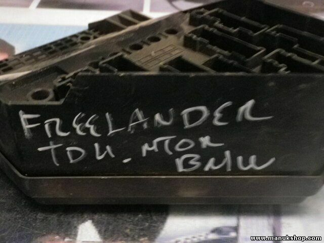 Caja de fusibles Land Rover Freelander TD4 2.0 YQE500330 YQE 500330