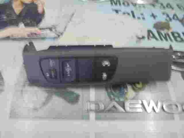 Conmutador de Niebla luces Hyundai Ioniq 93700G2110 120021383 1812110000090