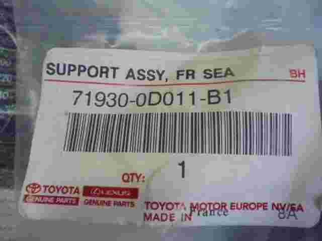 Support Rear Seat Assy FR / Toyota Avensis 719300D011B1 71930-0D011-B1