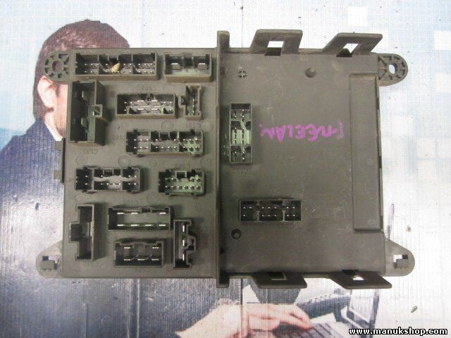 BSI Caja de fusibles Land Rover Freelander 518823208 YQE500150 YQE 500150