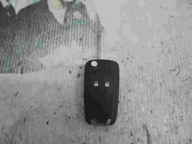 mando control remoto Opel Astra J Zafira B GM 13500235