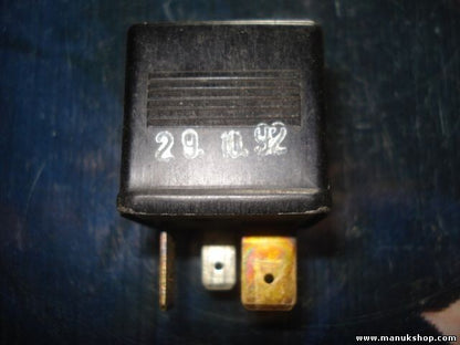 relé  Audi VW Skoda Seat NR.202 8A0 951 253 8A0951253 899587 12v 70A