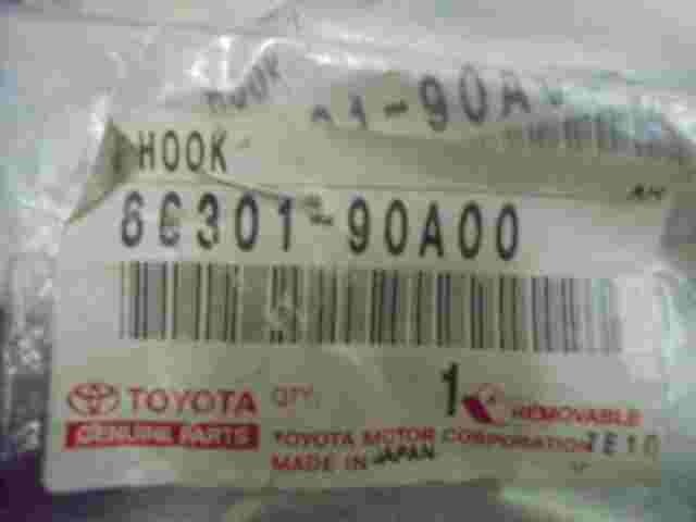 Hook Assy Rope  Toyota Land Cruiser Lexus LX 450 6630190A00 66301-90A00