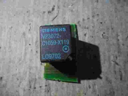 Relé SIEMENS V23072C1059X119 V23072-C1059-X119 L09702