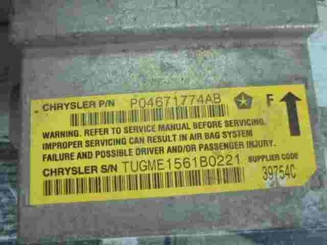 Sensore di impatto airbag Chrysler Neon II P04671774AB 04671774AB 39754C
