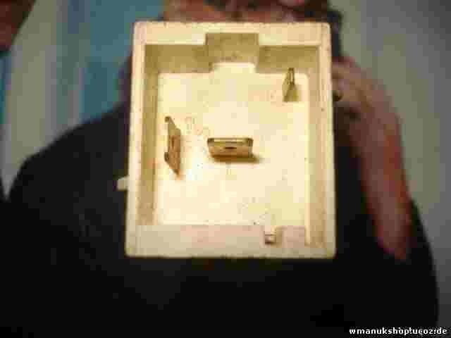 Relé Volvo 850 V70 S70 1362895 1 362 895 HELLA 005552-00 00555200