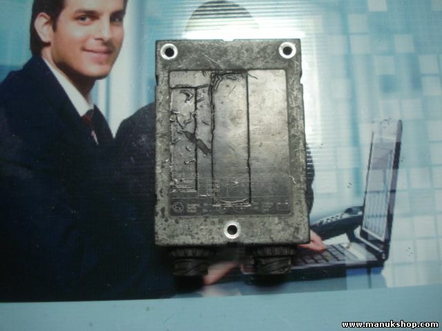 Regolatore di tensione MAN VDO AG D-78052 EX-94.C.4025X 1314.90130104 8125907...