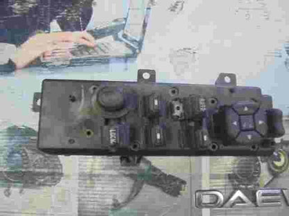 mando botonera elevalunas Jeep Grand Cherokee 5JM62DX9AB 30505L D2EB 7731621