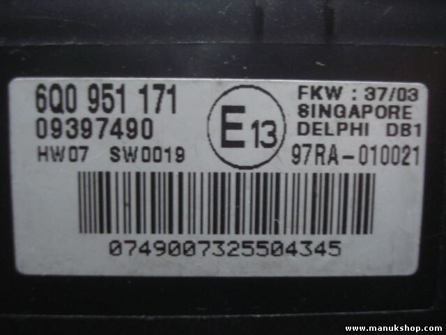 Los sensores de movimiento, sistema de alarma por infrarrojos VW 6Q0951171