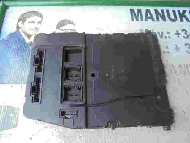 Scatola fusibili Renault Megane UCH N1 8200525383 SIEMENS S118400140D