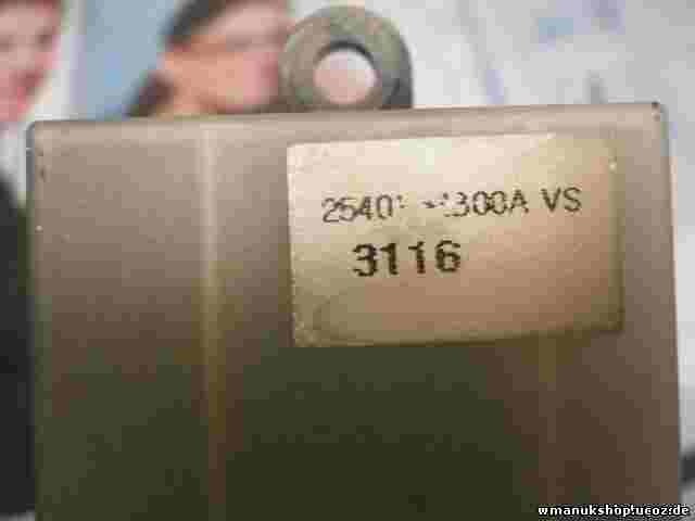 comando pulsante alzacristalli Cabstar F24M Maxity 25401MB00A 25401MB000