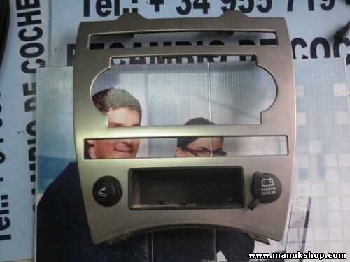 Consola central Jeep Commander 68271F X35008107 PAGGF30 63923M