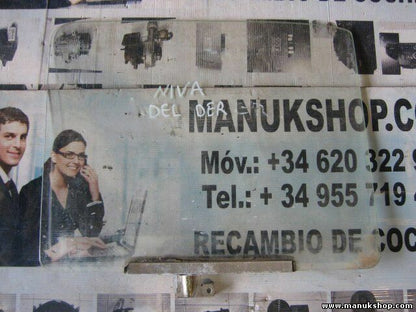 Cristal de la puerta delantera derecha Lada Niva 43R000881 AS2M05DOT183 E2