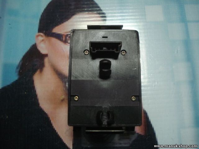 MANDO RETROVISOR Mercedes-Benz W220 2208211551 220 821 15 51 LK 03463300