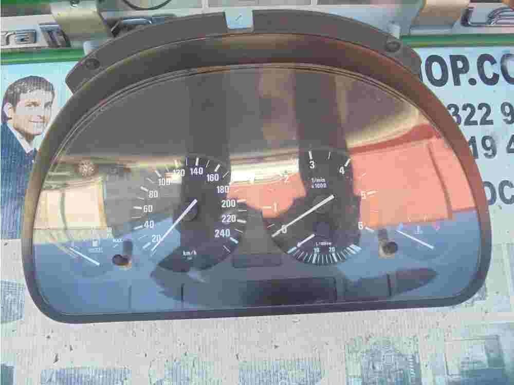 Quadro strumenti BMW 62118374336 085360052 62118370086 VDO 008630033
