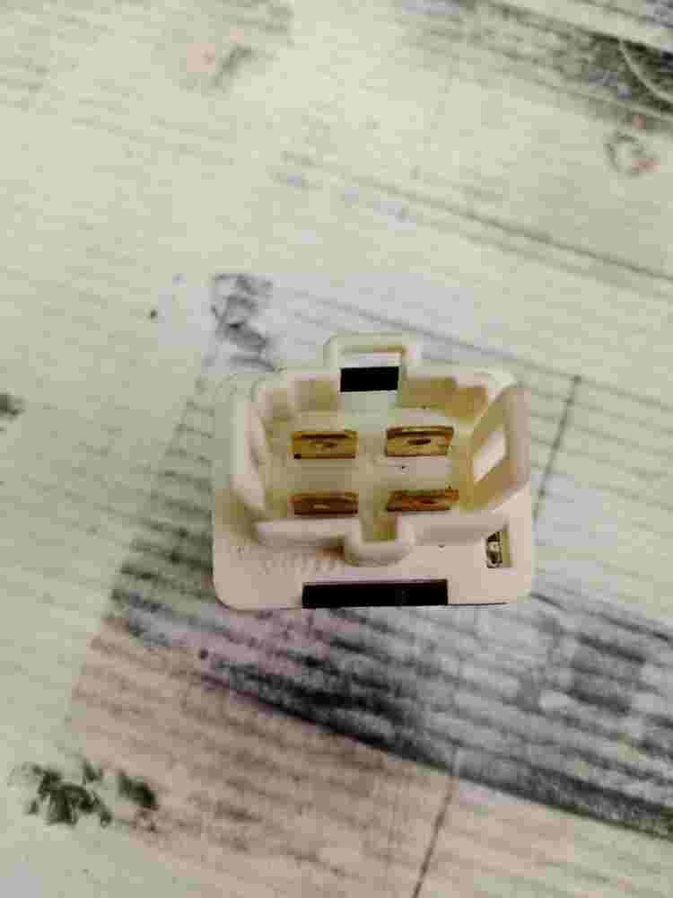 Relé aire acondicionado Kia Sephia 0K20161691 0K201-61691 0K201 61691 DC12V30A .