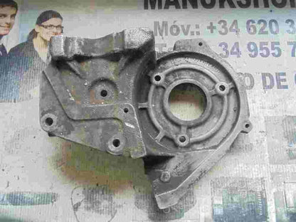 Soporte de la bomba de inyección Renault Kangoo Megane 7700106975
