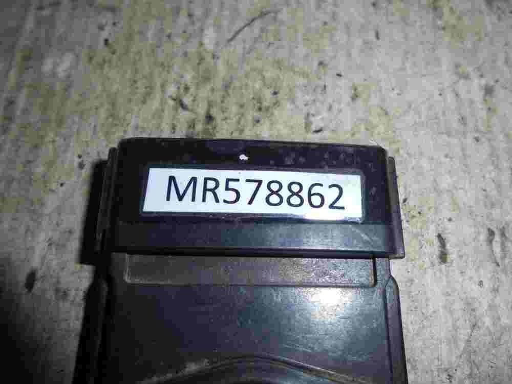 Sensore di posizione acceleratore Mitsubishi MR578862