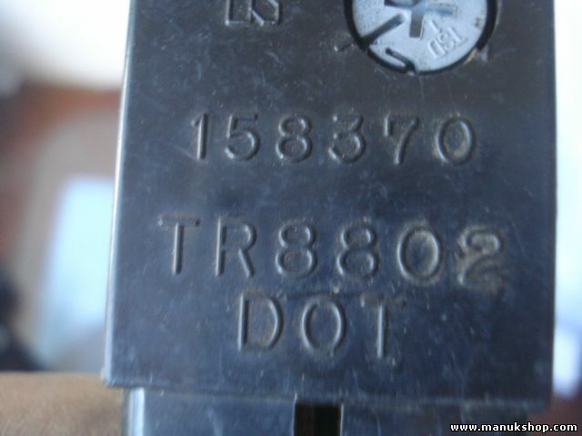 Interruptor de emergencia Lexus LS 400 158370 TR8802