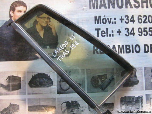 Jeep Grand Cherokee Laredo 43R00049 triangolo vetro porta posteriore sinistra