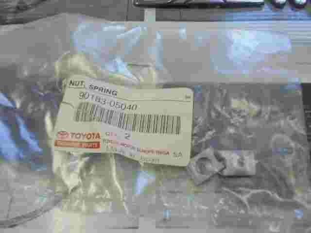 Dado molla Toyota RAV4 Lexus RX 9018305040 90183-05040