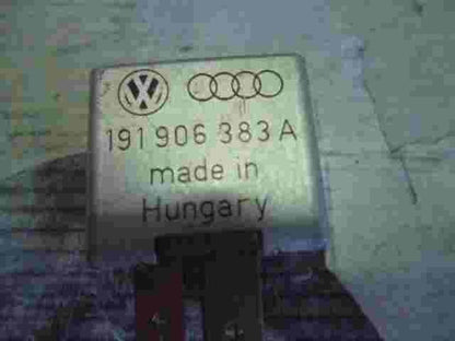 Relé de la bomba de combustible Volkswagen Transporter 191906383A 191 906 383 A