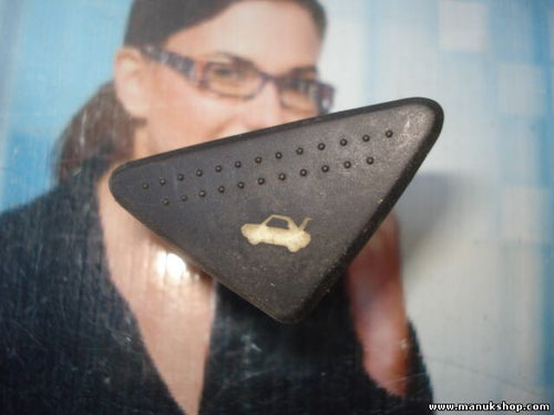 Interruptor apertura portón trasero Ford Focus 98AG198514AD