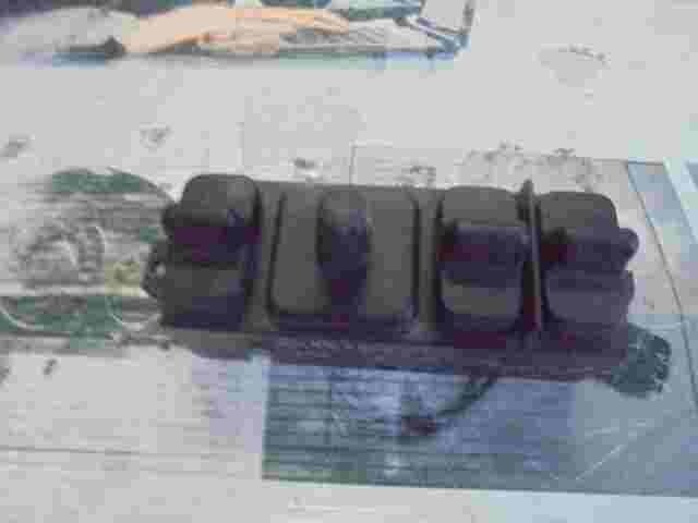 Asiento interruptor del calentador Chrysler Le Baron 4373849