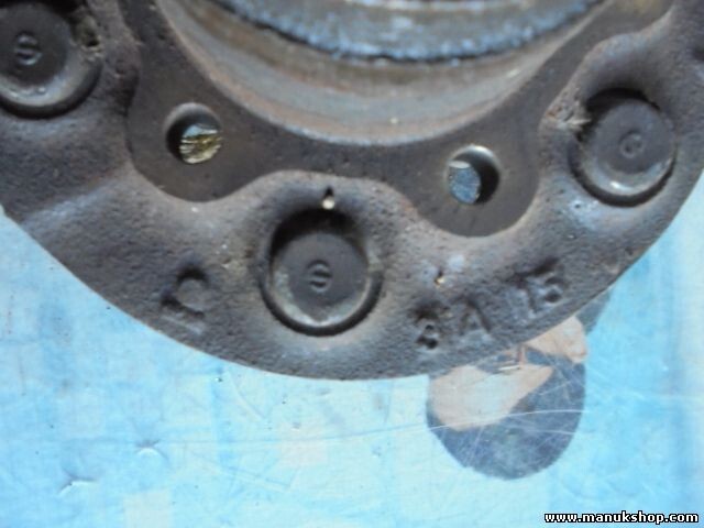 Mangueta rueda Mitsubishi Pajero Montero MD886389