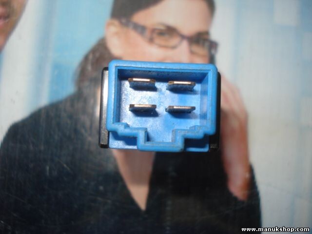 Interruptor Luneta Trasera Desempañador Kia Clarus Bj. 98-04 9K23