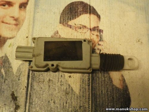 Cerradura cierre centralizado portón trasero Land Rover 3354246840 335424-68-40