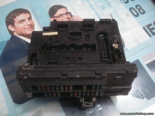 Scatola fusibili Fuse box Body Modul Ford Escort 97AG14A073EC