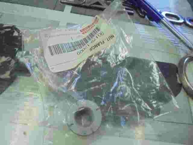 Flange Nut  Toyota Corolla 9017812009 90178-12009