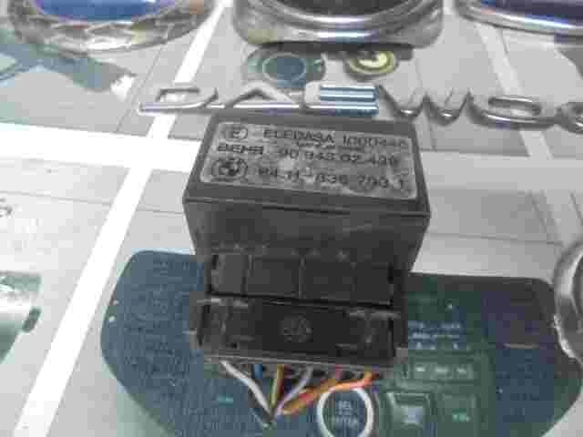 Relè aria condizionata BMW 64118367931 64.11-836 793 1 BEHR 9094302439 1000446