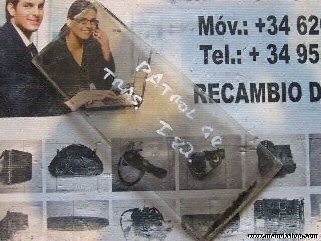 Triángulo Cristal de la puerta trasero izquierdo Nissan Patrol GR 43R00014