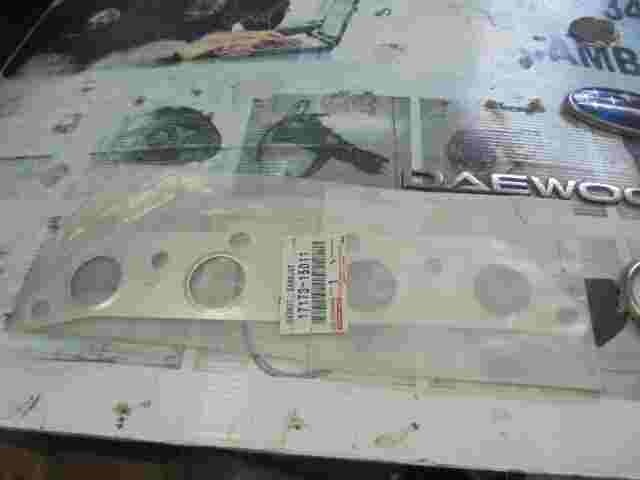Guarnizione di scarico / Toyota Carina Corolla Celica 1717315011 17173-15011