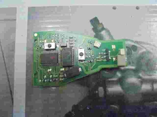 telecomando Mercedes Smart 2 tasti W220 W203 233221011G 233.221.011G