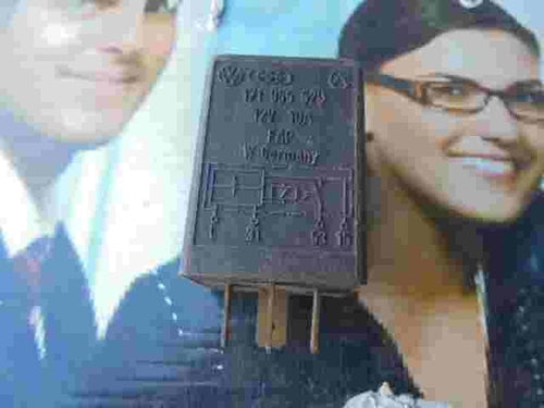 Relé del limpiaparabrisas VW Golf II Audi 171955529 171 955 529 12V-10A EAP