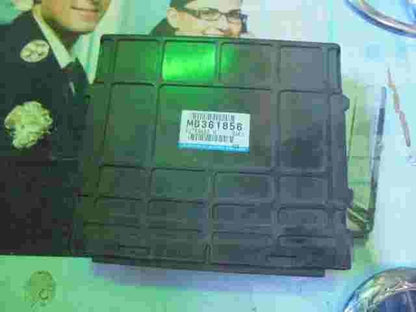 Centralita  Mitsubishi Carisma MR507705 E2T73375 HS