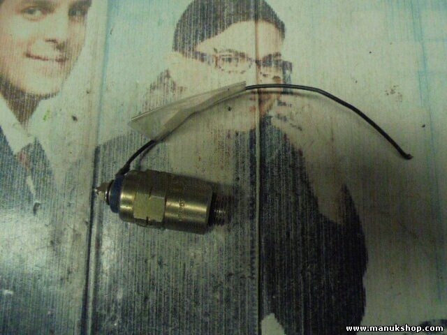 Valvula de solenoide Bomba de inyección Citroen Peugeot Fiat 080207 R8448B094B