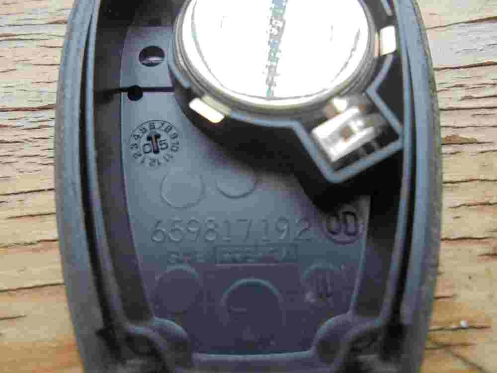 Alojamiento de la llave de control remoto inalámbrico Jeep 659817192 6598172142