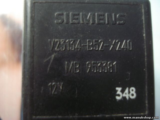 Relé Mitsubishi Carisma V23134B52X240 V23134-B52-X240 SIEMENS MB953381 MB 953381