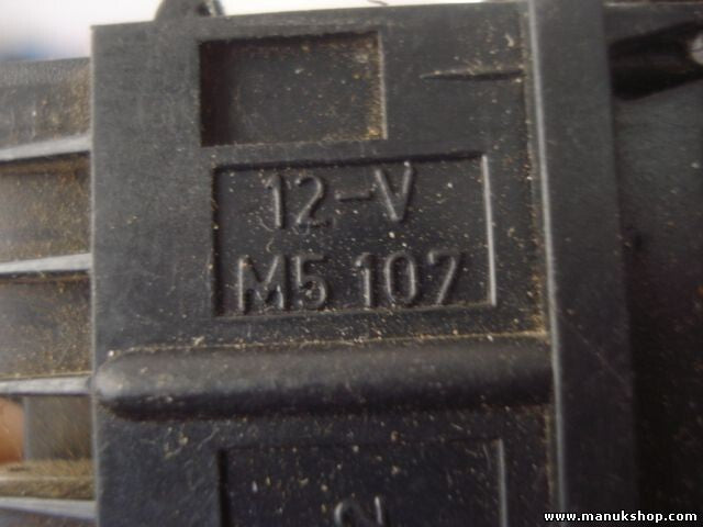 Interruptor del cierre centralizado Renault 19 Bj. 88-92 M5107 12V