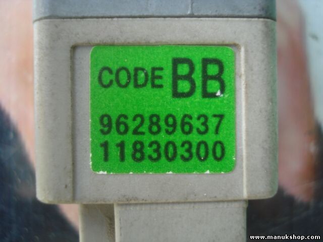 Interruptor de la luz de freno Daewoo Chevrolet 1999-2002 96289637 11830300